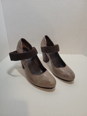 Apepazza Bergamo Rye Heels Brown Tan Leather Hook Loop Strap Womens 8.5